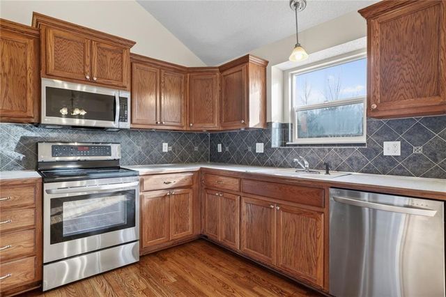 8411 NE 115th Street, Kansas City, MO 64157