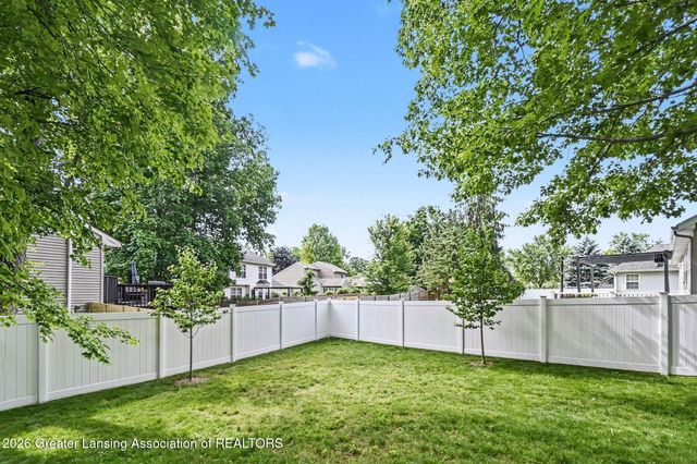 13813 G K Drive, Bath, MI 48808