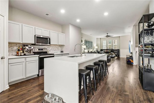 6253 Rockaway Road, Atlanta, GA 30349