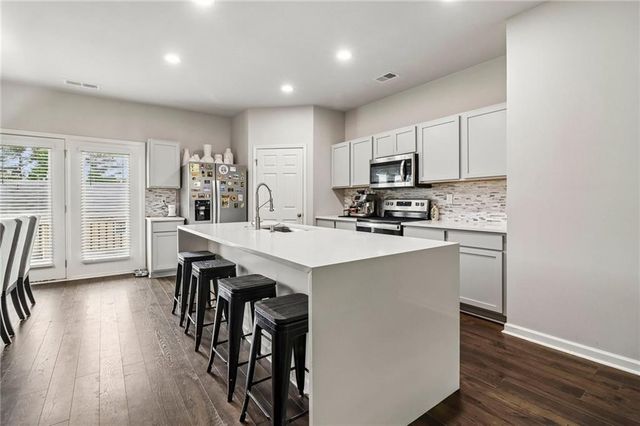 6253 Rockaway Road, Atlanta, GA 30349