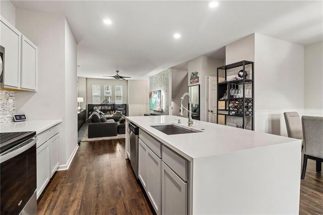 6253 Rockaway Road, Atlanta, GA 30349
