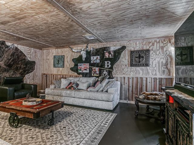 3909 S Jardot Road, Stillwater, OK 74074