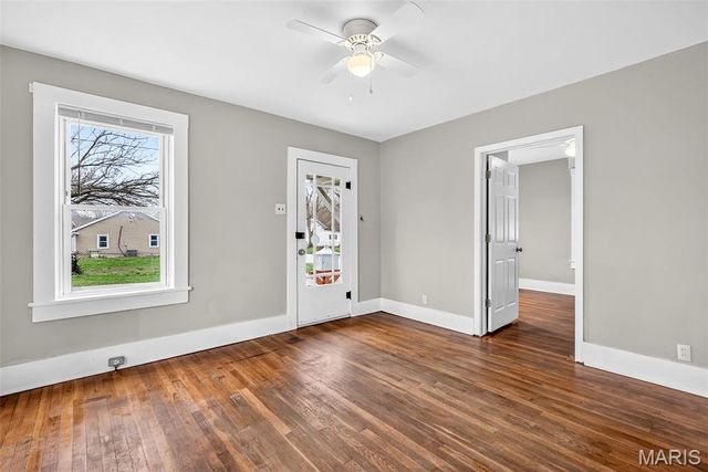 918 Elm Street, De Soto, MO 63020