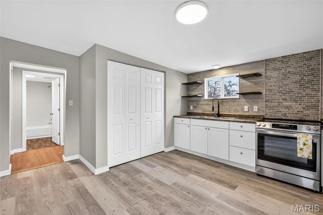 918 Elm Street, De Soto, MO 63020