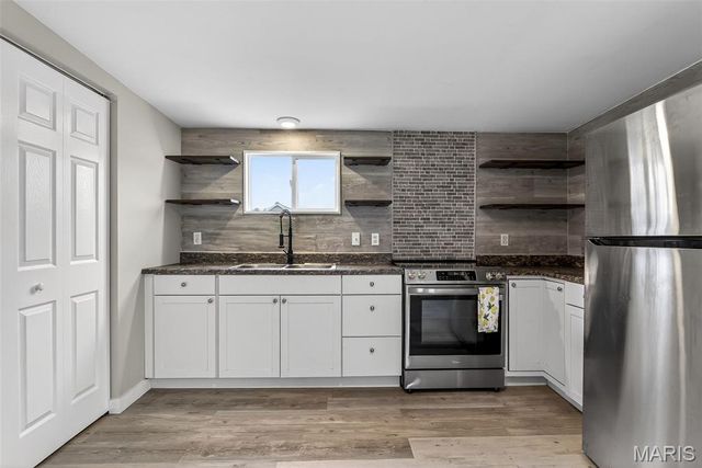 918 Elm Street, De Soto, MO 63020