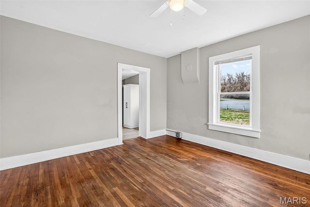 918 Elm Street, De Soto, MO 63020