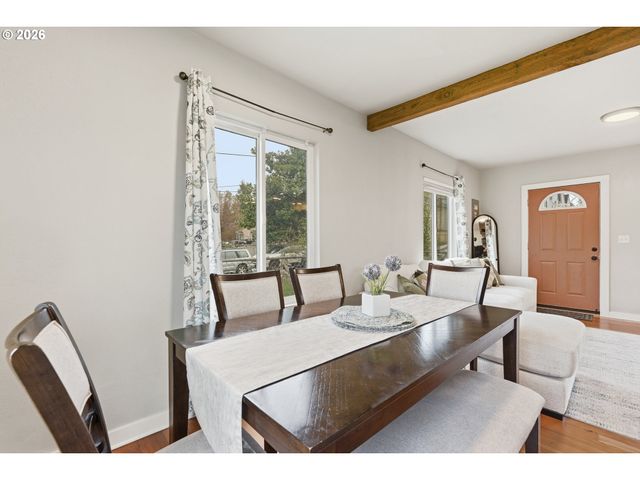 5219 Se KNAPP St, Portland, OR 97206