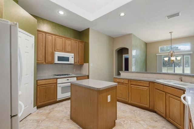 18810 Walden Forest Drive, Humble, TX 77346