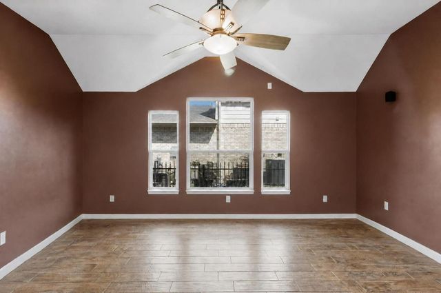 18810 Walden Forest Drive, Humble, TX 77346