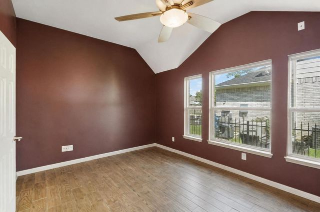 18810 Walden Forest Drive, Humble, TX 77346