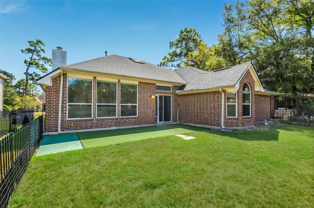 18810 Walden Forest Drive, Humble, TX 77346