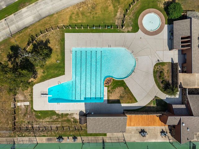 18810 Walden Forest Drive, Humble, TX 77346