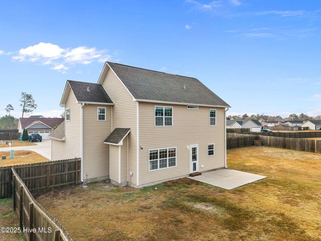 109 Prospect Drive, Richlands, NC 28574