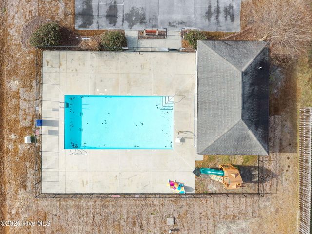 109 Prospect Drive, Richlands, NC 28574