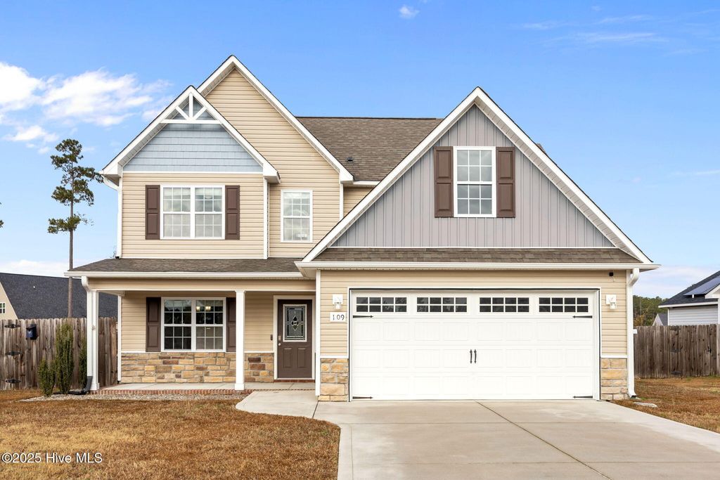 109 Prospect Drive, Richlands, NC 28574