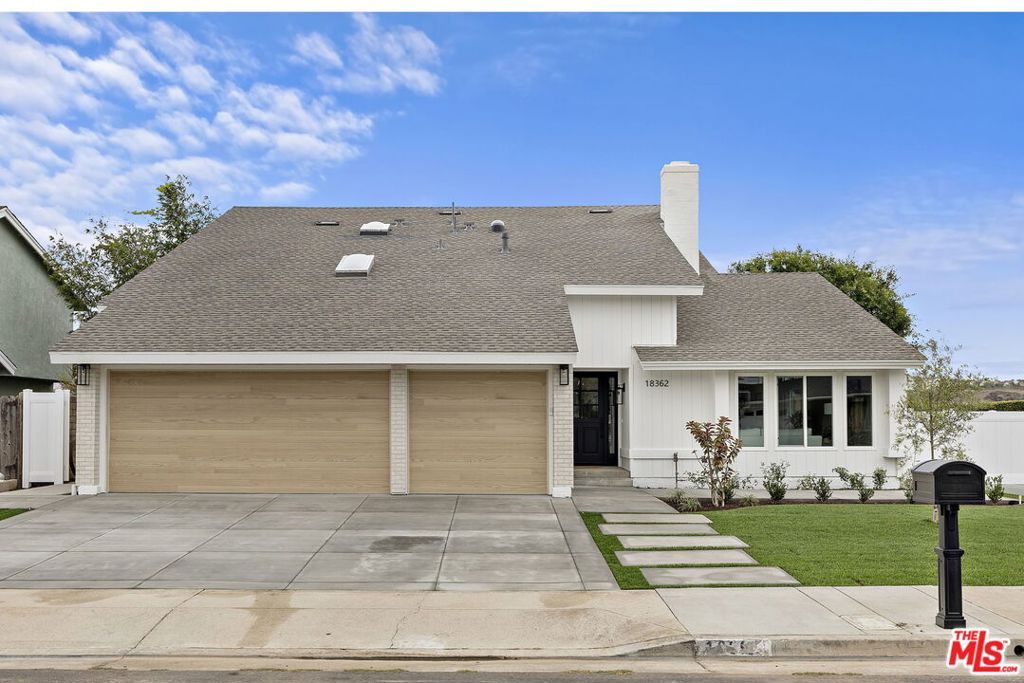 18362 Oxboro Lane, Huntington Beach, CA 92648 — photo 2