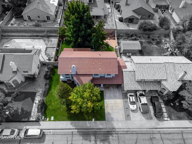 3832 W Avenue K13, Lancaster, CA 93536