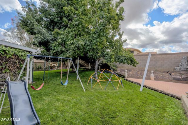 3832 W Avenue K13, Lancaster, CA 93536