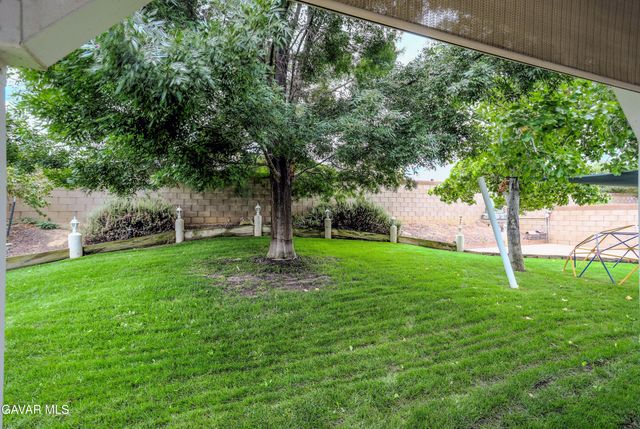 3832 W Avenue K13, Lancaster, CA 93536