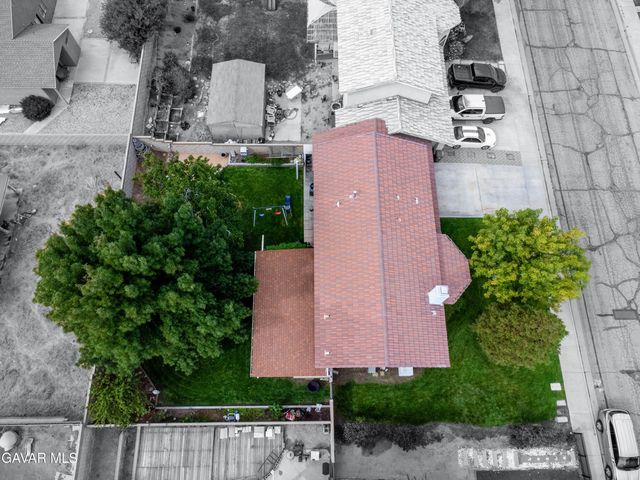 3832 W Avenue K13, Lancaster, CA 93536