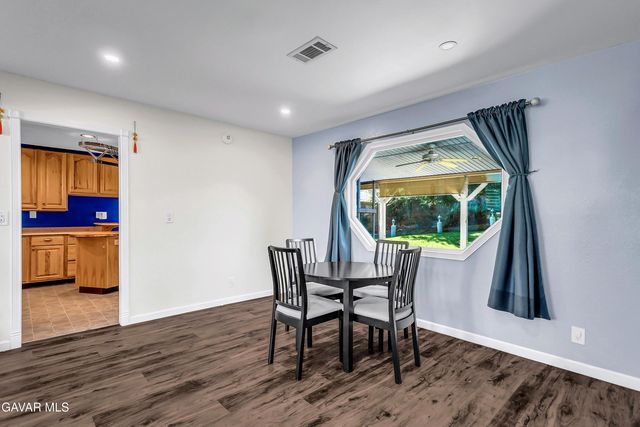 3832 W Avenue K13, Lancaster, CA 93536