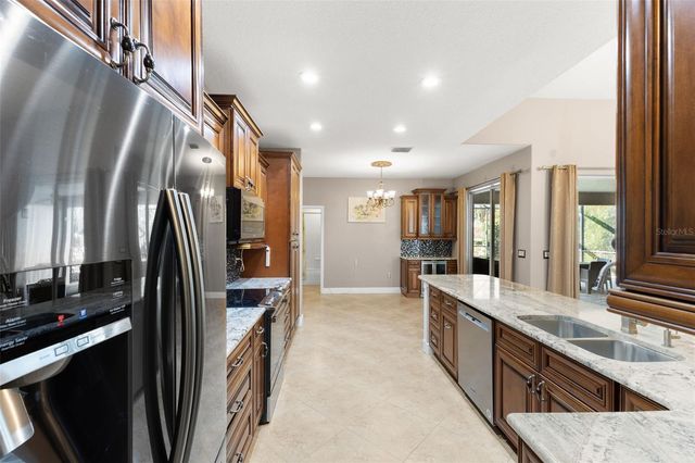 18952 MAISONS DRIVE, Lutz, FL 33558