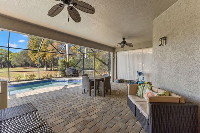 18952 MAISONS DRIVE, Lutz, FL 33558