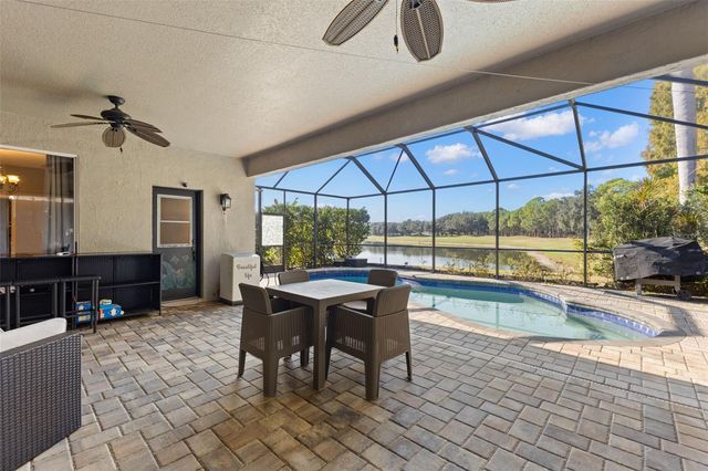 18952 MAISONS DRIVE, Lutz, FL 33558