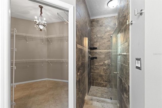 18952 MAISONS DRIVE, Lutz, FL 33558