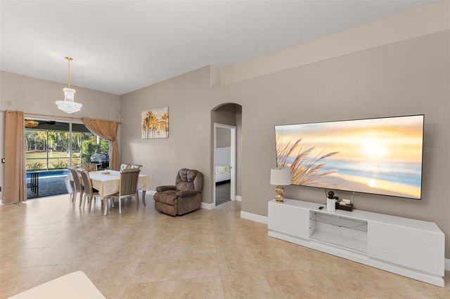 18952 MAISONS DRIVE, Lutz, FL 33558