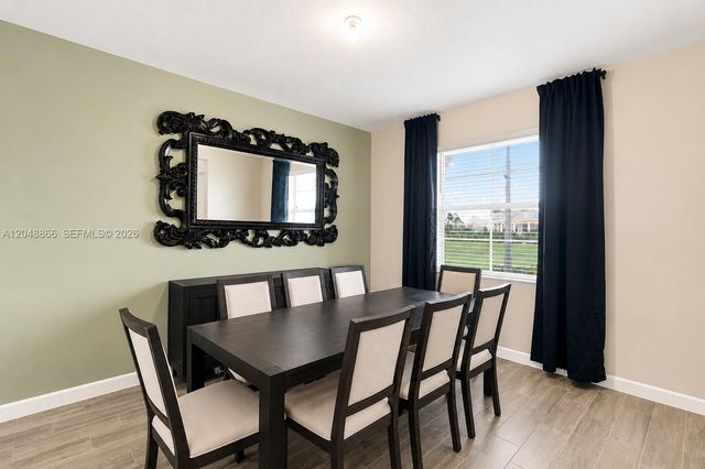 12303 SW Roma Cir, Port St. Lucie, FL 34987