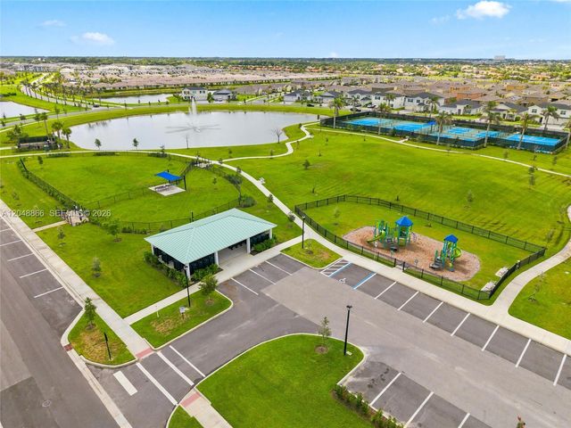 12303 SW Roma Cir, Port St. Lucie, FL 34987