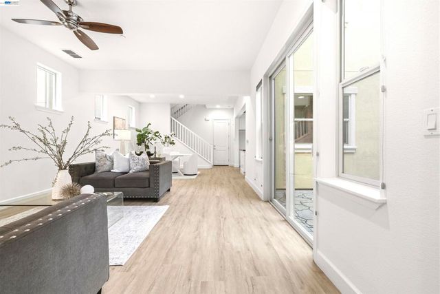 3159 Central Pkwy, Dublin, CA 94568
