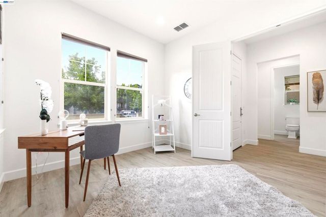 3159 Central Pkwy, Dublin, CA 94568