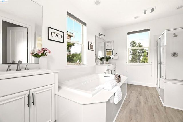 3159 Central Pkwy, Dublin, CA 94568