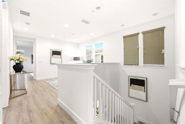 3159 Central Pkwy, Dublin, CA 94568