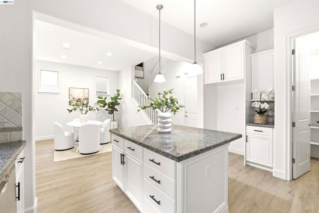 3159 Central Pkwy, Dublin, CA 94568