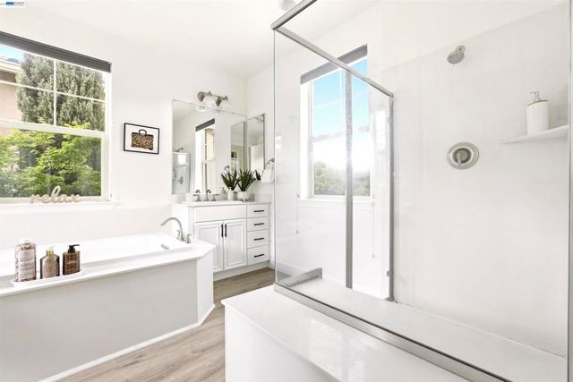 3159 Central Pkwy, Dublin, CA 94568