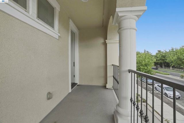 3159 Central Pkwy, Dublin, CA 94568