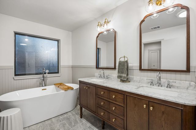 16801 Rustic Meadows Drive, Dallas, TX 75248