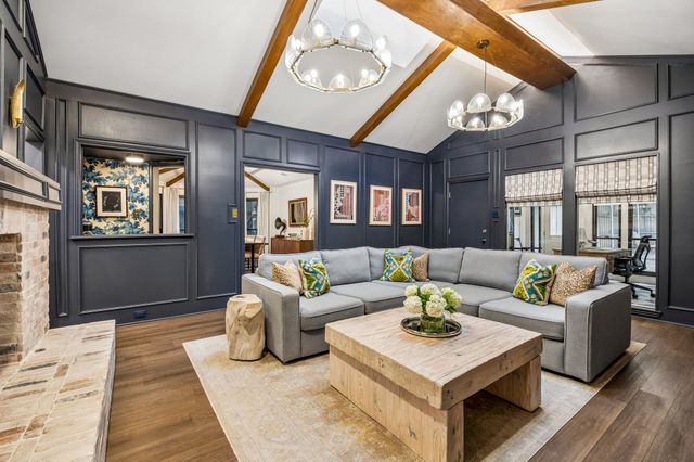 16801 Rustic Meadows Drive, Dallas, TX 75248