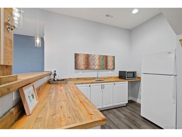 3031 Trenton St, Denver, CO 80238