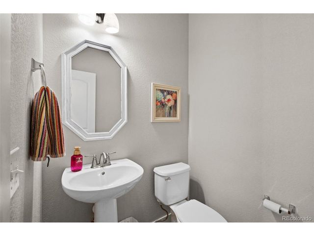 3031 Trenton St, Denver, CO 80238