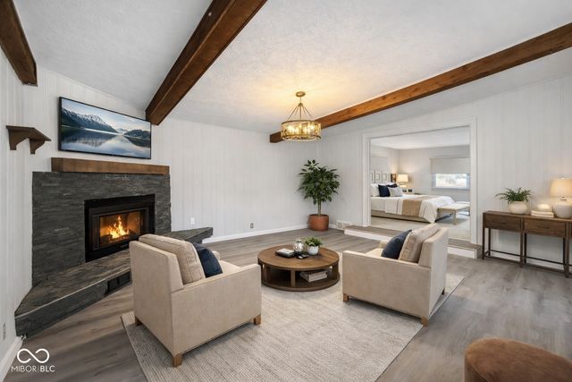 1208 Elizabeth Lane, Terre Haute, IN 47802