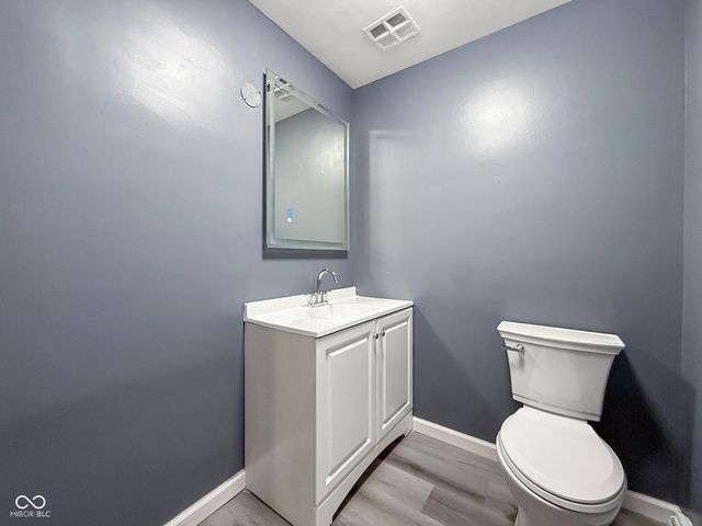 1208 Elizabeth Lane, Terre Haute, IN 47802