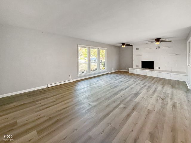 1208 Elizabeth Lane, Terre Haute, IN 47802