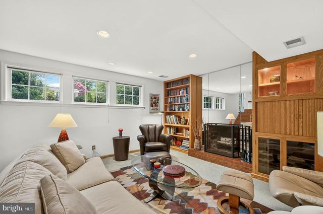 7124 THRASHER ROAD, Mclean, VA 22101