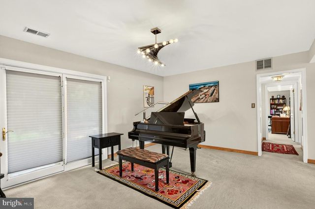 7124 THRASHER ROAD, Mclean, VA 22101
