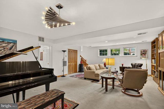 7124 THRASHER ROAD, Mclean, VA 22101