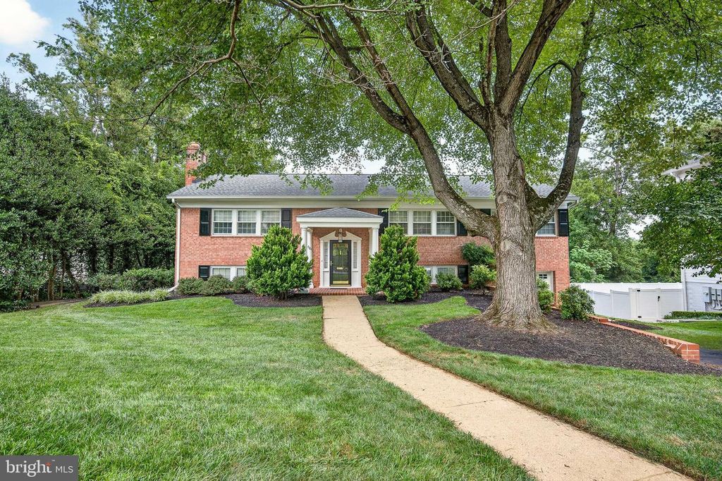 7124 THRASHER ROAD, Mclean, VA 22101